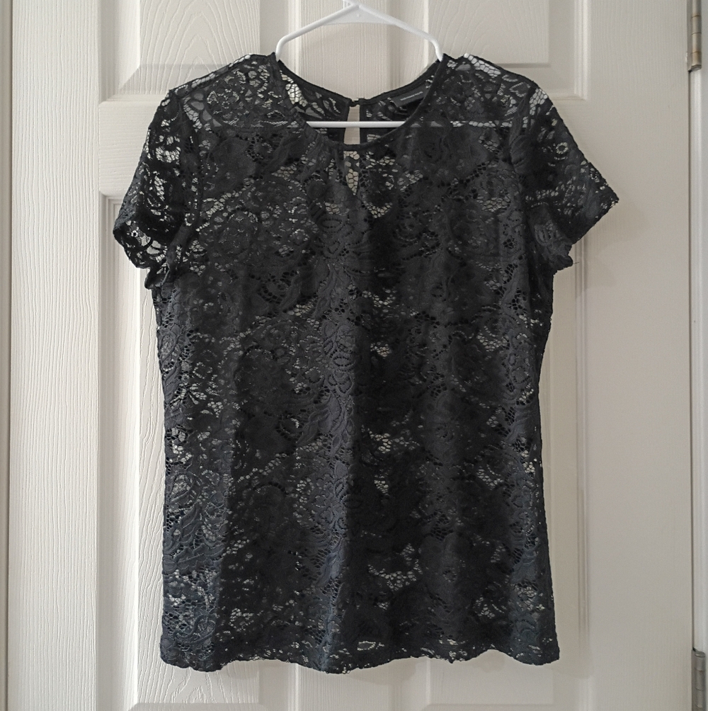 Who What Wear Black Lace Short Sleeve Top